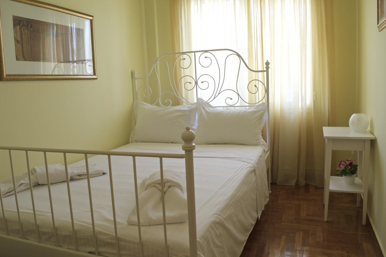 Meros - Athenian Residencies Ngoại thất bức ảnh